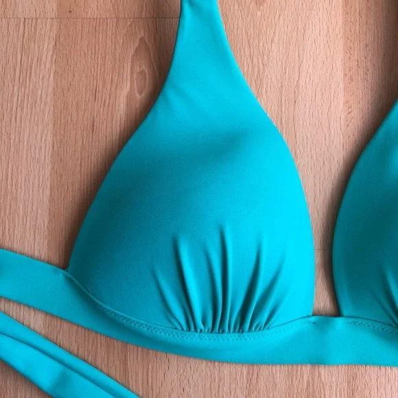 VS Swim Top - Picture 3 of 10